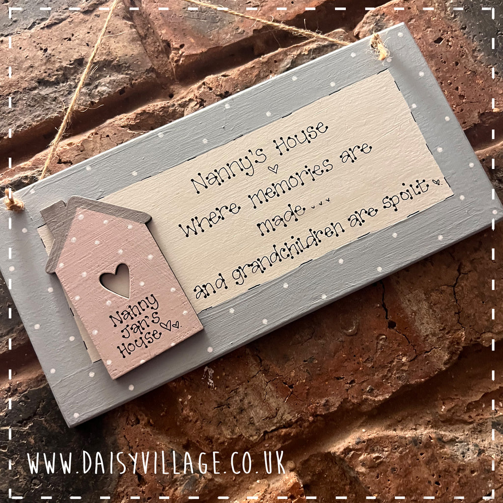 Long plq with House - Nanny's House 4637